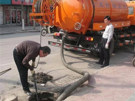 沈丘清掏化粪池，健康生活从这里开始